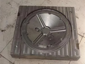 汽車腳墊模具